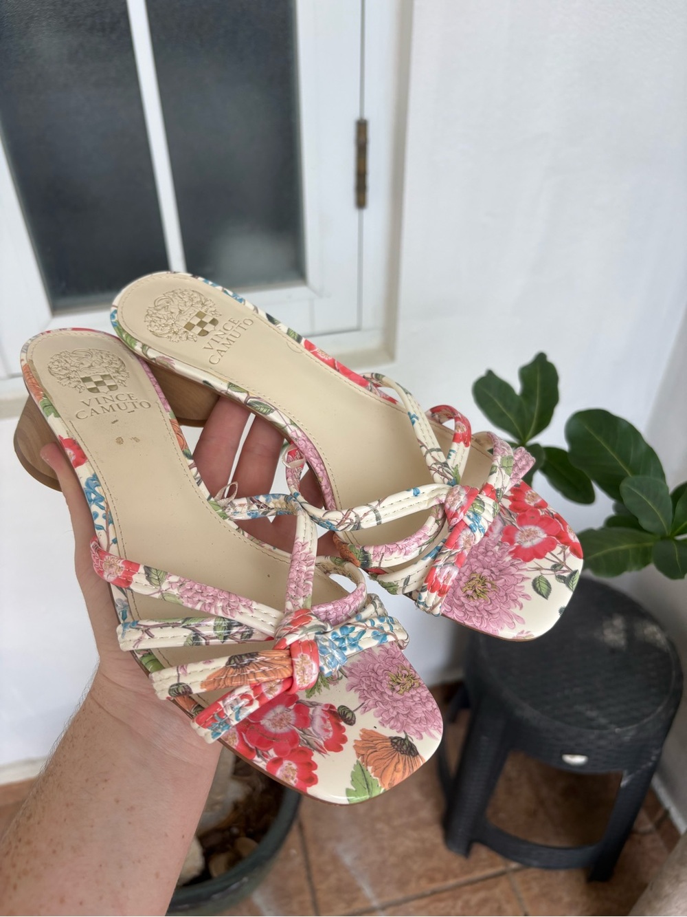 Vince Camuto Cream Floral Knot Block Heel Sandals